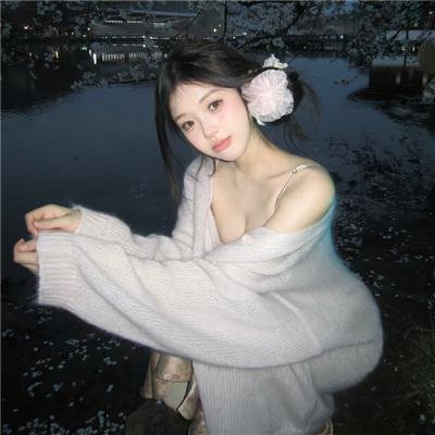 照片中的女孩